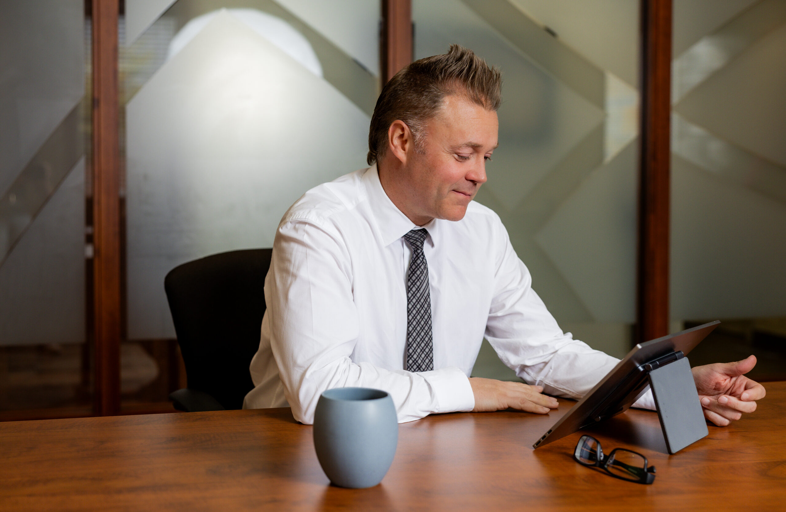 RRSP vs TFSA: Which One Builds Wealth Faster?